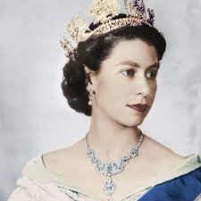 Set History Straight – Tribute to Queen Elizabeth